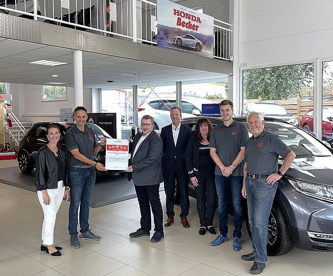 Autohaus H P Becker GmbH erhält beste Auszeichnung für Kundenzufriedenheit Autohaus H P Becker GmbH erhält Auszeichnung für beste Kundenzufriedenheit