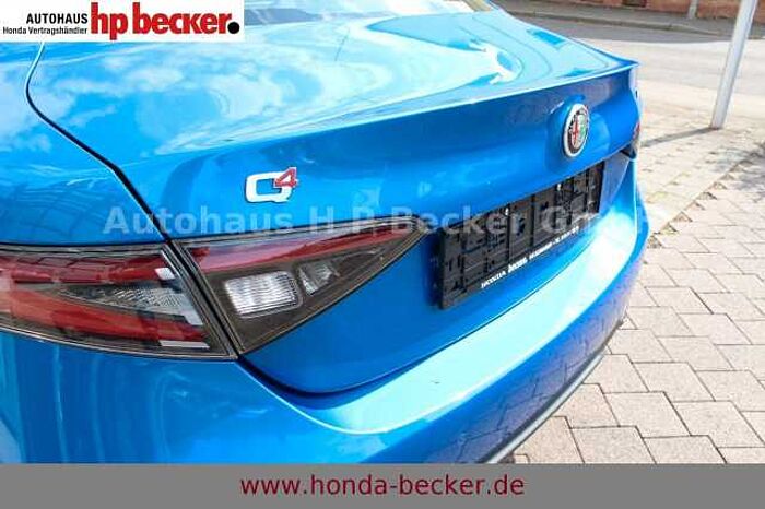 Alfa Romeo Giulia Turbo Veloce Q4 AUTOMATIK WENIG KM