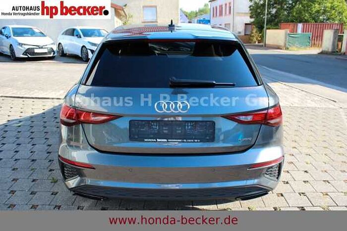 Audi A3 Sportback 40 TFSI QUATTRO S LINE