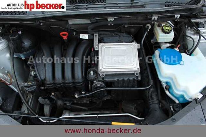 Mercedes-Benz B 200 NAVI WINTERRÄDER AHK GEPFLEGT